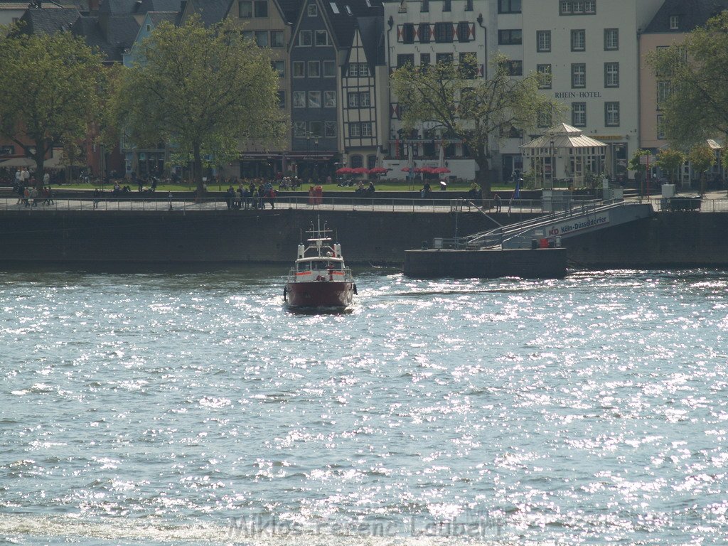 Uebungsfahrt Loeschboot und Ursula P29.JPG